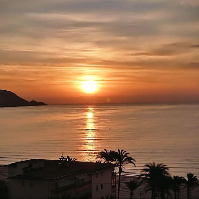 Benidorm vistas top a 50 m playa - Two-Bedroom Apartment with Terrace and Sea View - 4