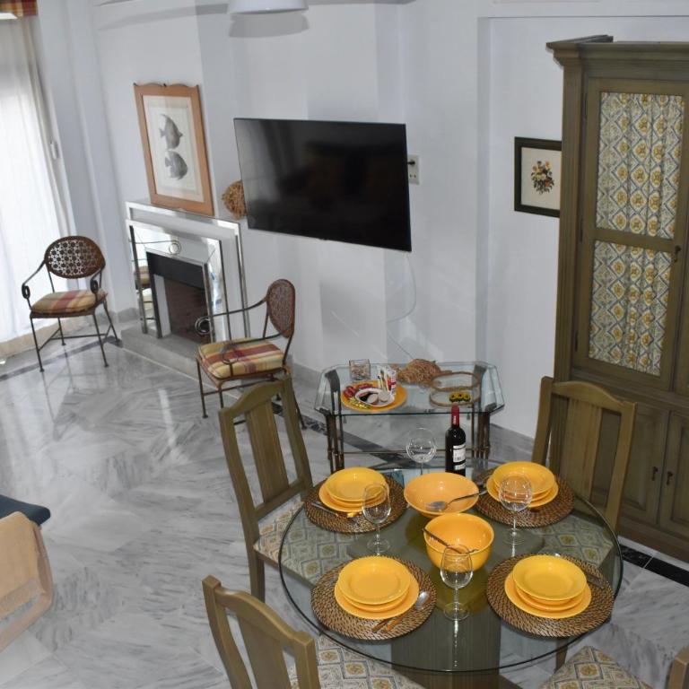 One&lux Marbella House - Bright Beachfront Duplex with Parking, Pool & Gym - Appartamento con 2 Camere da Letto - 13