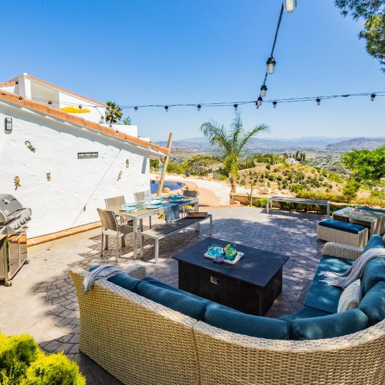Cubo's Los Olivos View Rural House - Vacation Home - 4