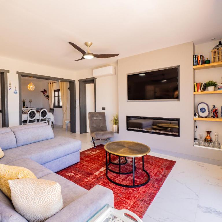 Cubo's Los Olivos View Rural House - Vacation Home - 16