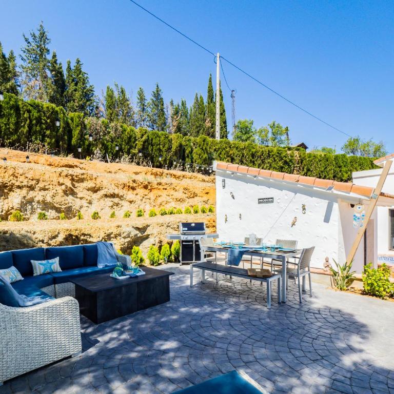 Cubo's Los Olivos View Rural House - Vacation Home - 34