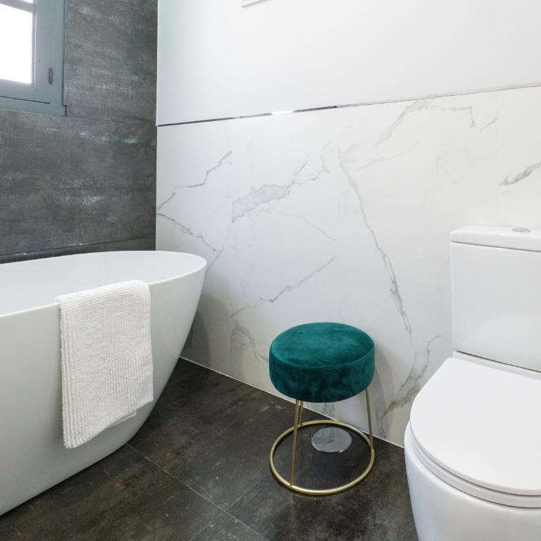 Cubo's Los Olivos View Rural House - Vacation Home - 46