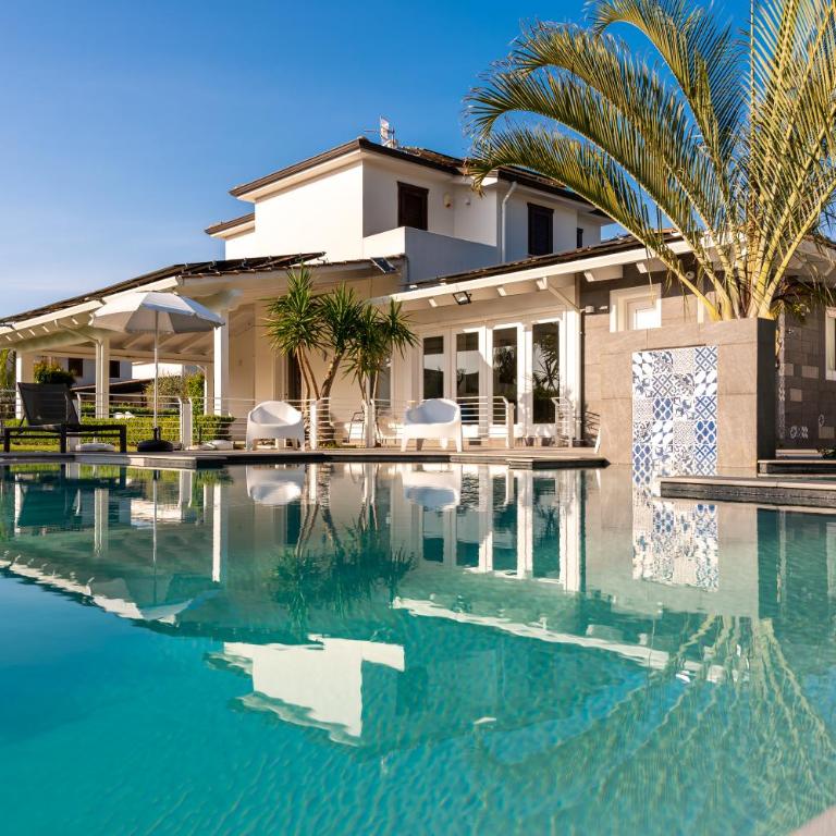 Villa Solià - Villa indipendente con Piscina e Giardino - Villa con 3 Camere da Letto - 3