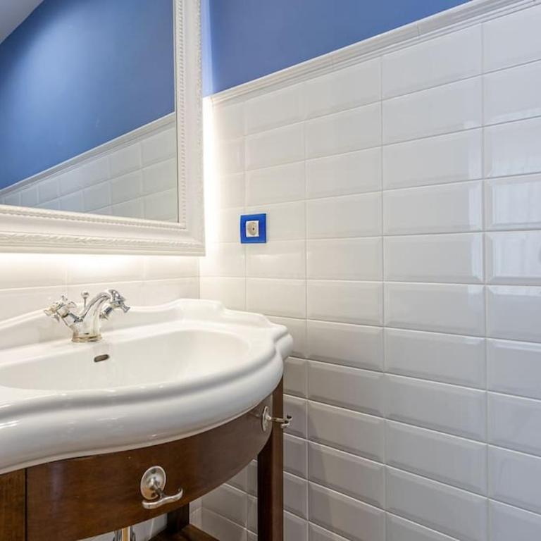 Canela Homes BARCELONA ICÀRIA - Three-Bedroom Apartment - 4