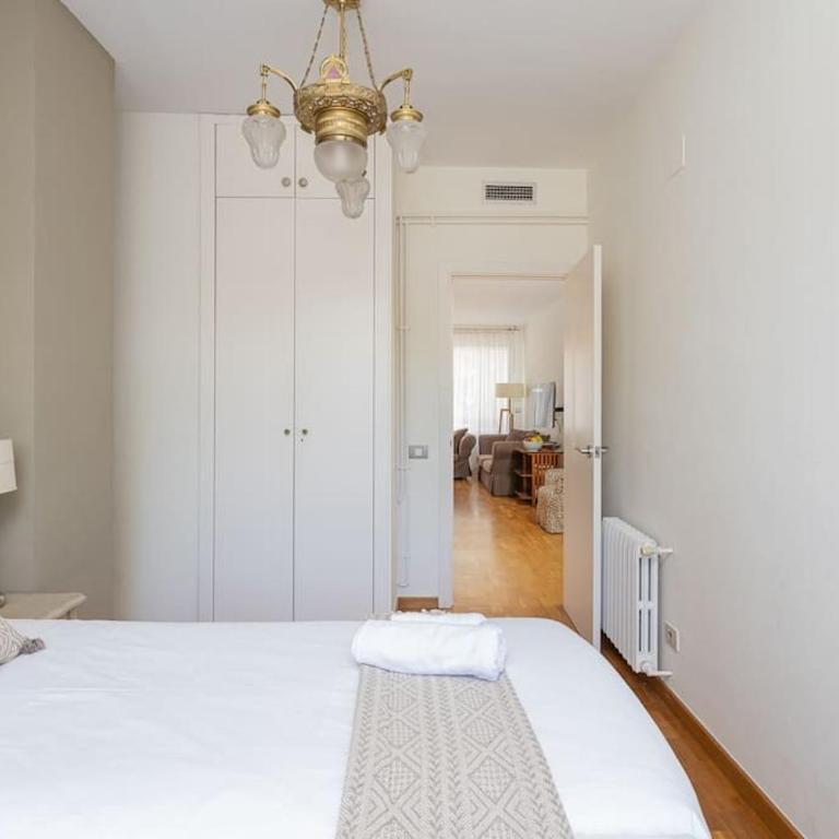 Canela Homes BARCELONA ICÀRIA - Three-Bedroom Apartment - 19