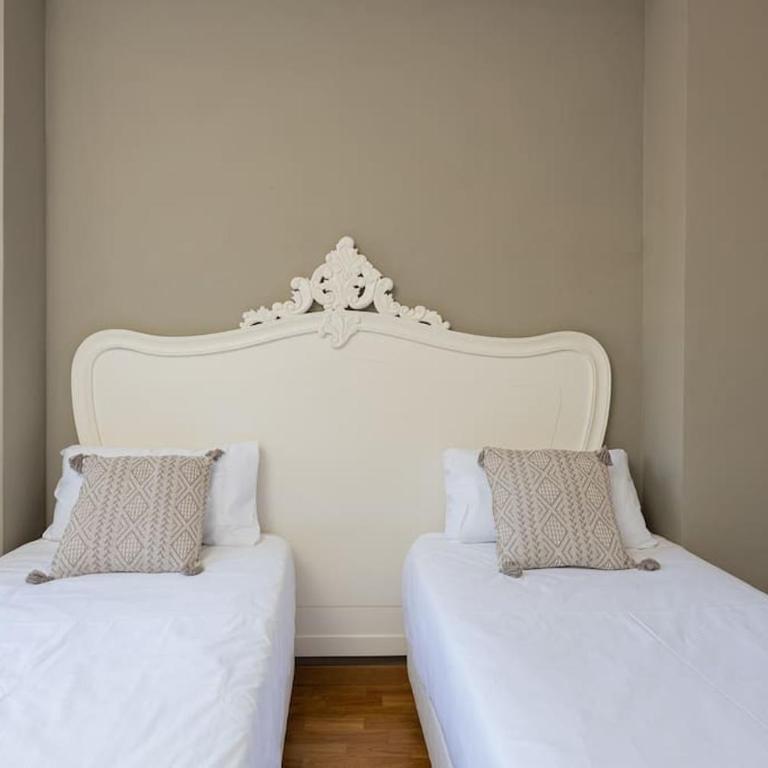 Canela Homes BARCELONA ICÀRIA - Three-Bedroom Apartment - 41
