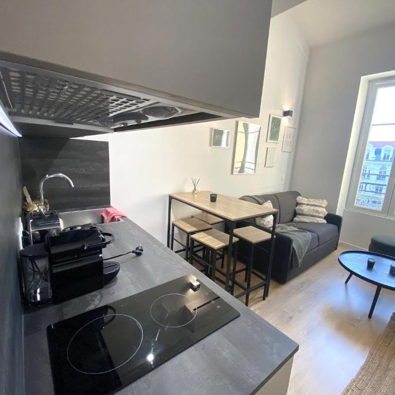 Hypercentre lamartine 513 - Appartement - 6