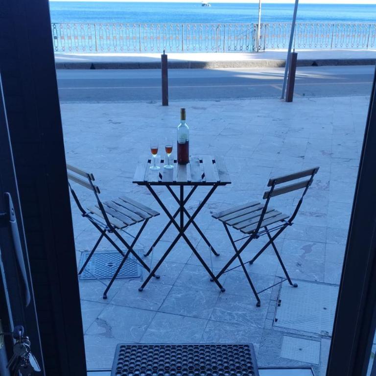 Casa del Sole fronte mare - Appartamento con Vista Mare - 1