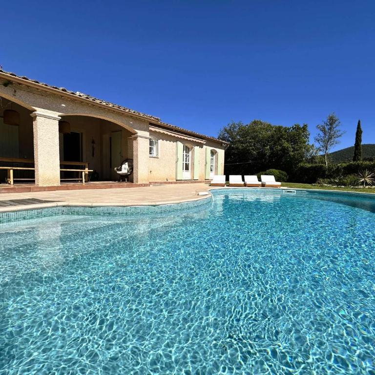 L'Oulivo, Villa pour 10 personnes avec piscine privée dans le Domaine de Valcros à La Londe-les-Maures - Ferienhaus - 2