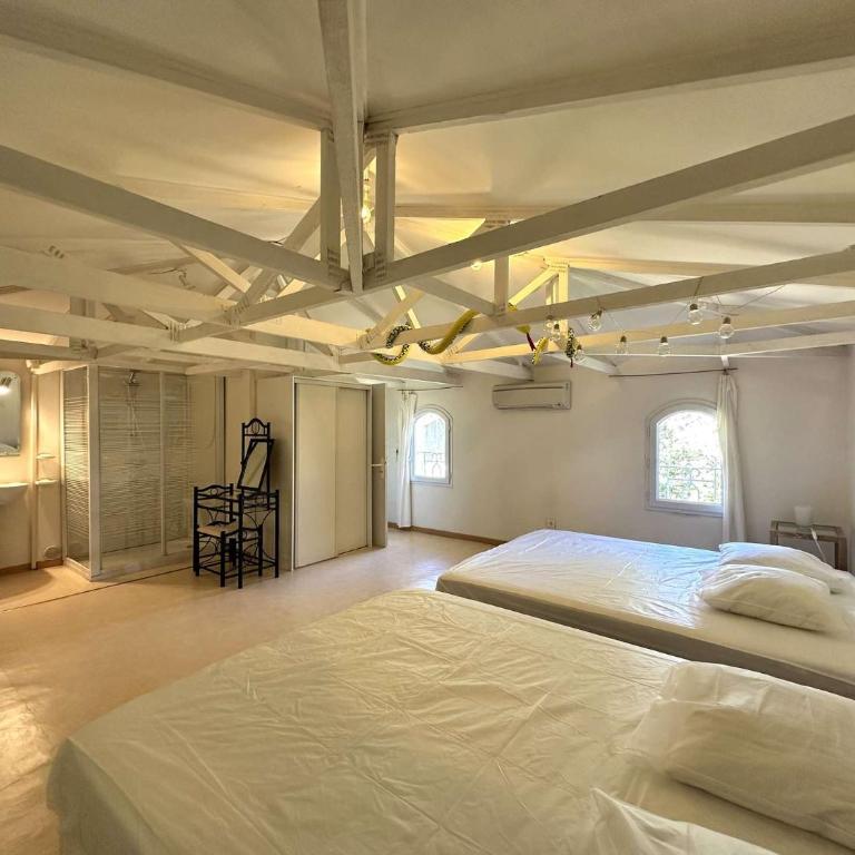 L'Oulivo, Villa pour 10 personnes avec piscine privée dans le Domaine de Valcros à La Londe-les-Maures - Ferienhaus - 26