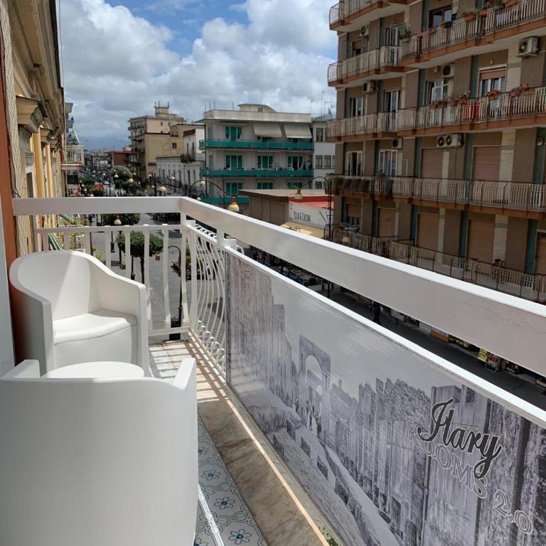 Ilary Rooms 2.0 - Camera Queen con Balcone - 4