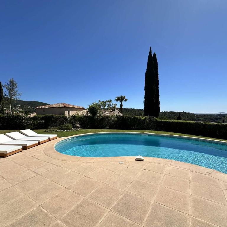 L'Oulivo, Villa pour 10 personnes avec piscine privée dans le Domaine de Valcros à La Londe-les-Maures - Ferienhaus - 6