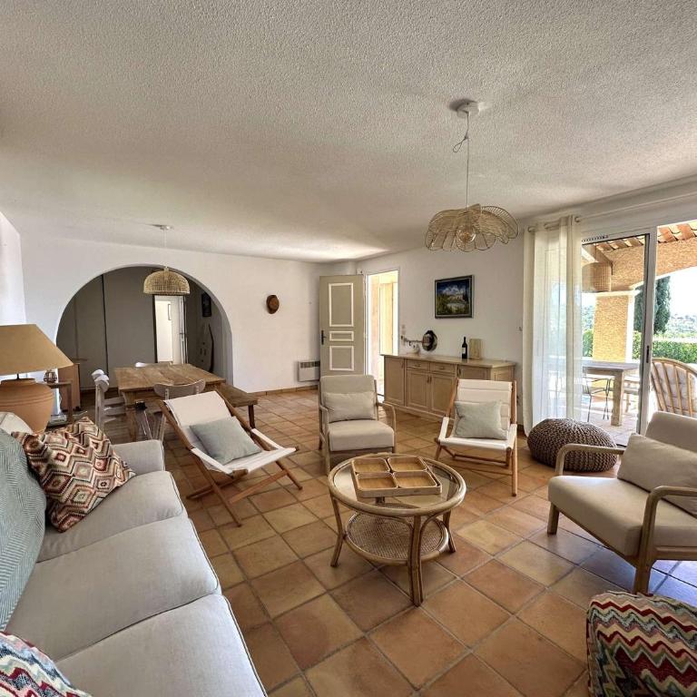 L'Oulivo, Villa pour 10 personnes avec piscine privée dans le Domaine de Valcros à La Londe-les-Maures - Ferienhaus - 15