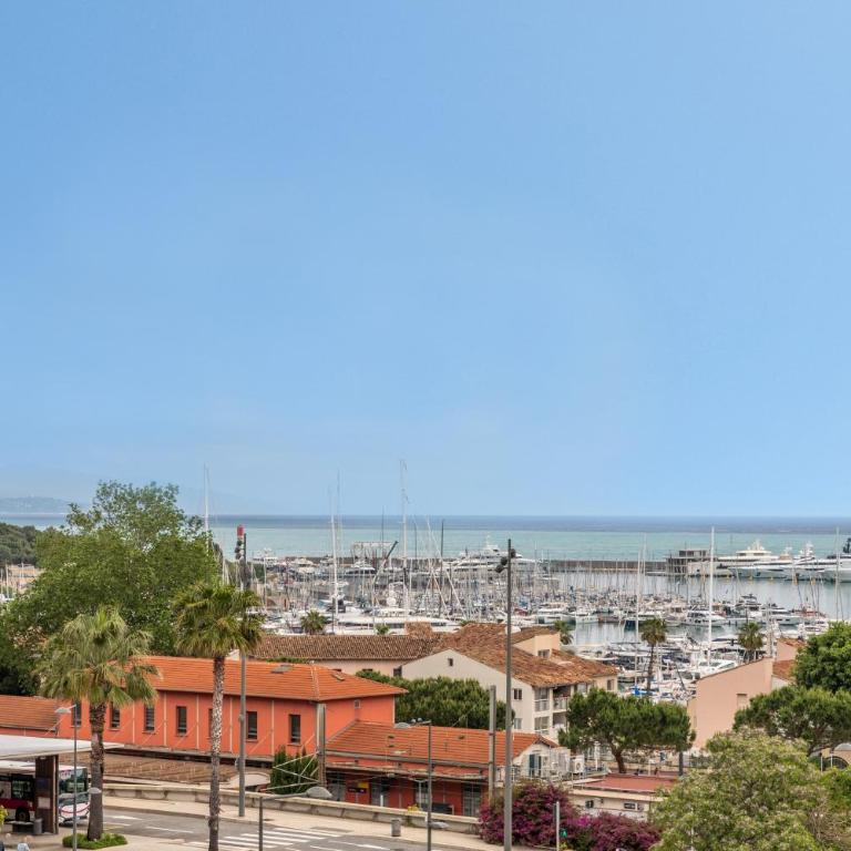 Vue mer, Terrasse, 5 min du centre - Appartement 1 Chambre - 9