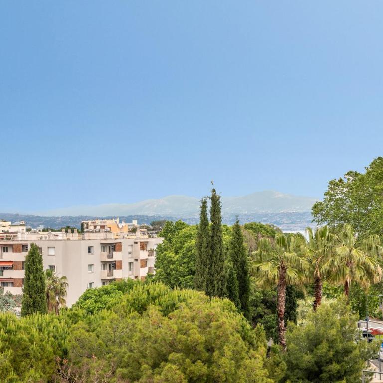 Vue mer, Terrasse, 5 min du centre - Appartement 1 Chambre - 12