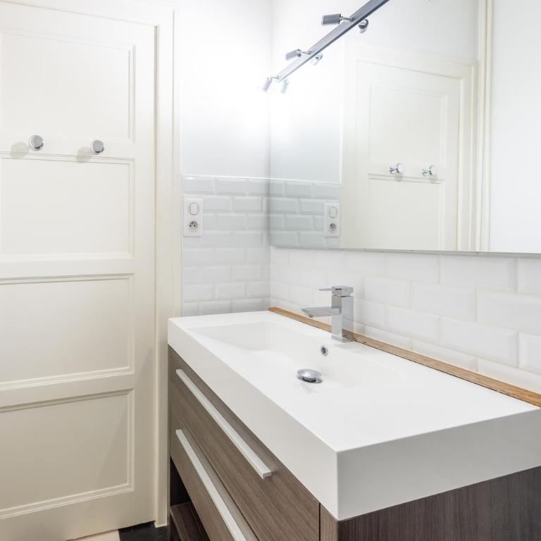 Pretty 2 rooms in the city center - Apartamento - 7