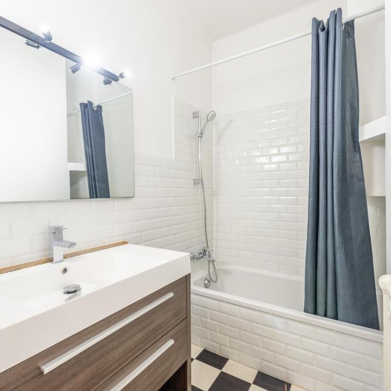 Pretty 2 rooms in the city center - Apartamento - 8