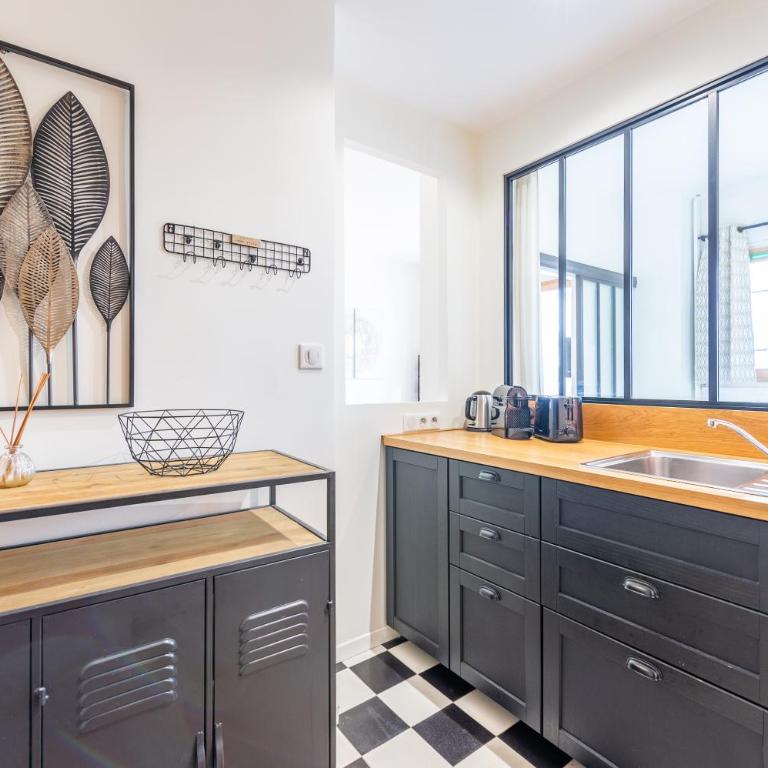 Pretty 2 rooms in the city center - Apartamento - 16