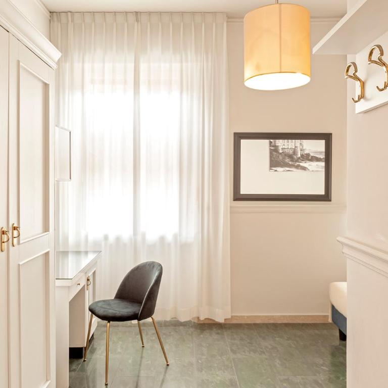 The Port Residence - Camera Matrimoniale - 8