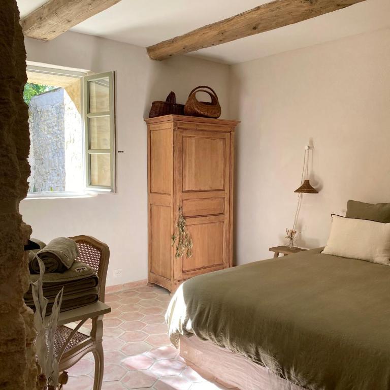 La Maison du Puisatier • Centre historique • Piscine chauffée •Jardin - Maison 3 Chambres - 4