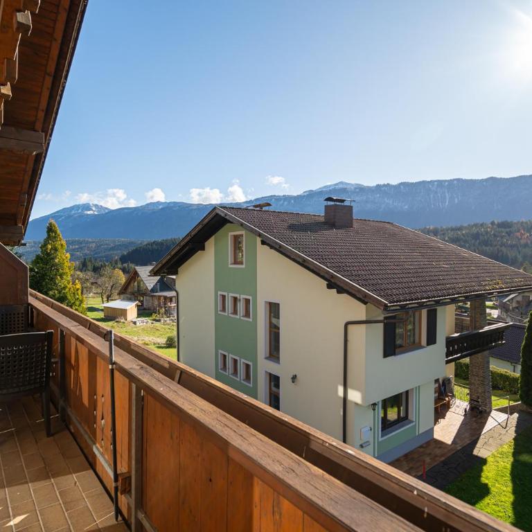 Appartements Spitzegel - Apartment mit 2 Schlafzimmern und Balkon Nr. 3 - 16