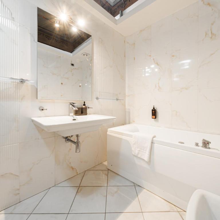 ImmoBo Domus - Piazza Maggiore View - Appartamento con 2 Camere da Letto - 15