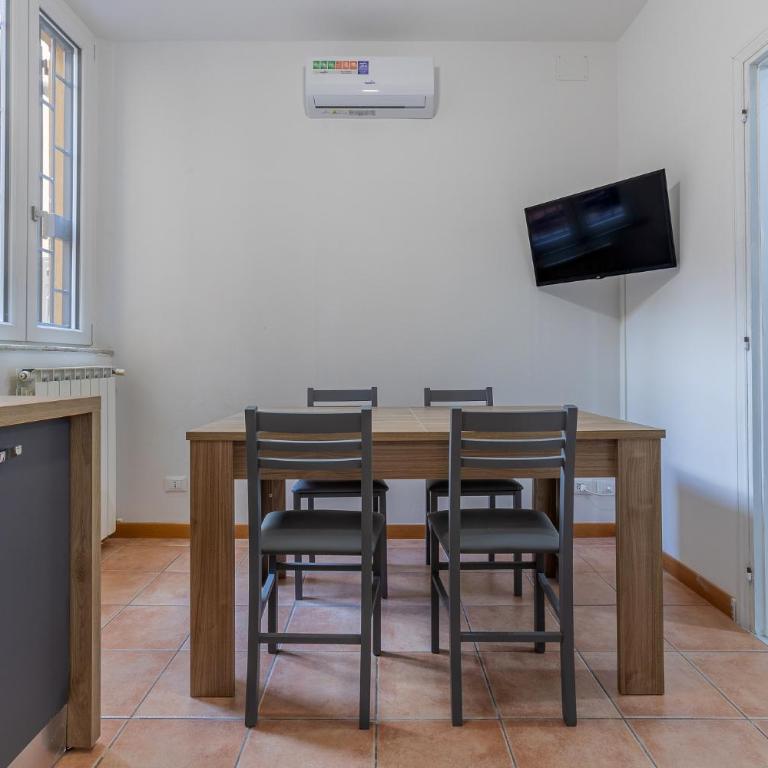 GuestHost - Matinum Central & Spacious Apartment - Three-Bedroom Apartment - 7