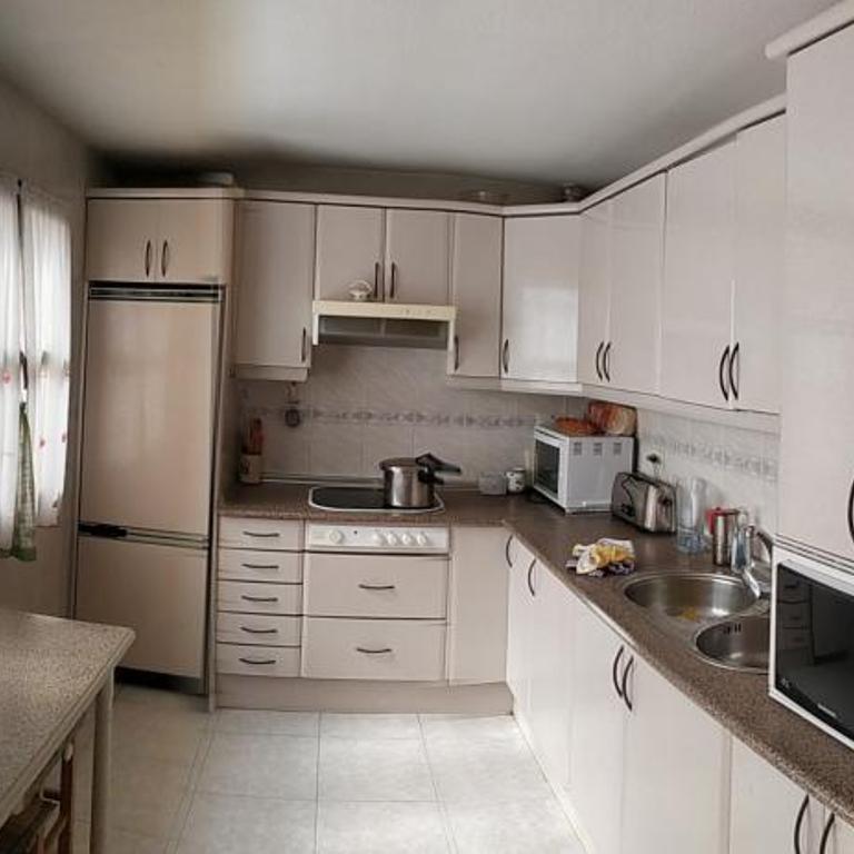 Habitación 4 personas en Toledo - Habitación con cama grande - 60