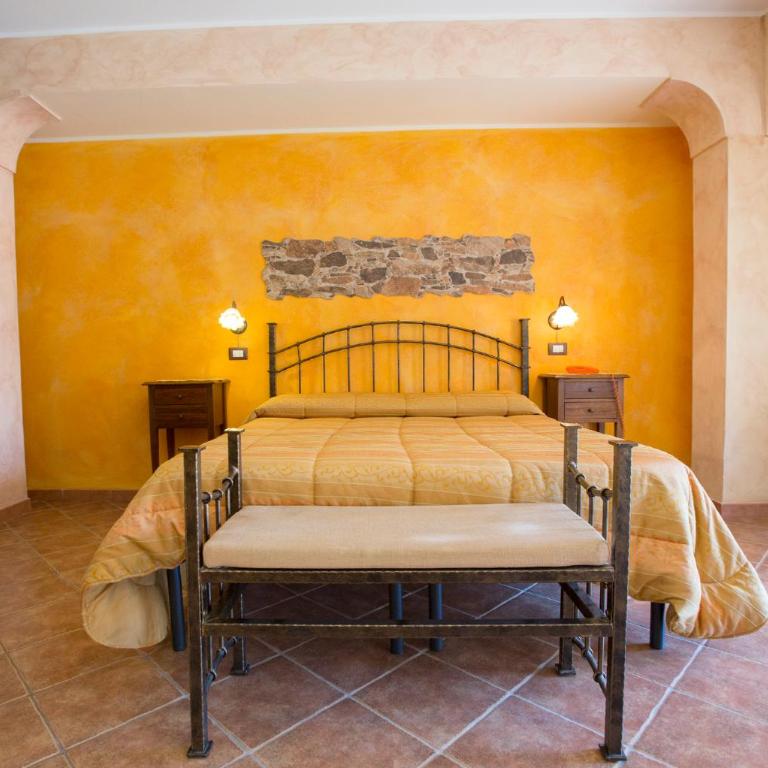 Sikania Suite - Triple Room - 2