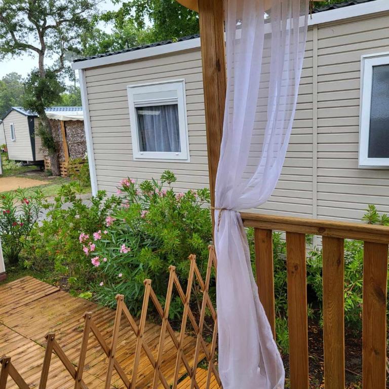 Mobilhome au bord de l'eau - Mobile Home - 27