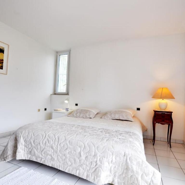 Villa Haut Standing avec Piscine, Vue sur Golf - Villa - 49