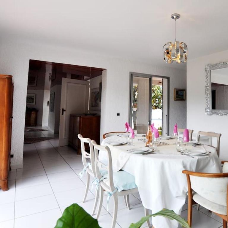 Villa Haut Standing avec Piscine, Vue sur Golf - Villa - 5