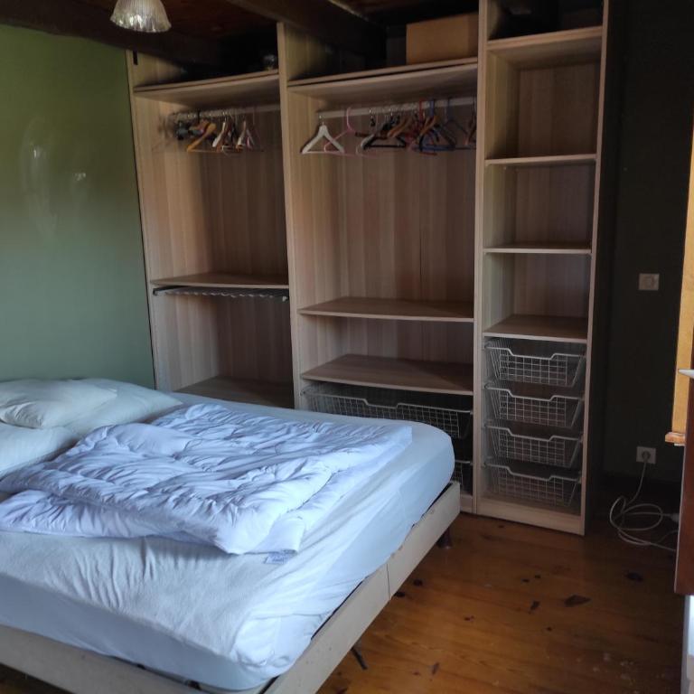 MAISON DE CHARME LAC AIGUEBELETTE - Villa 3 Chambres - 9