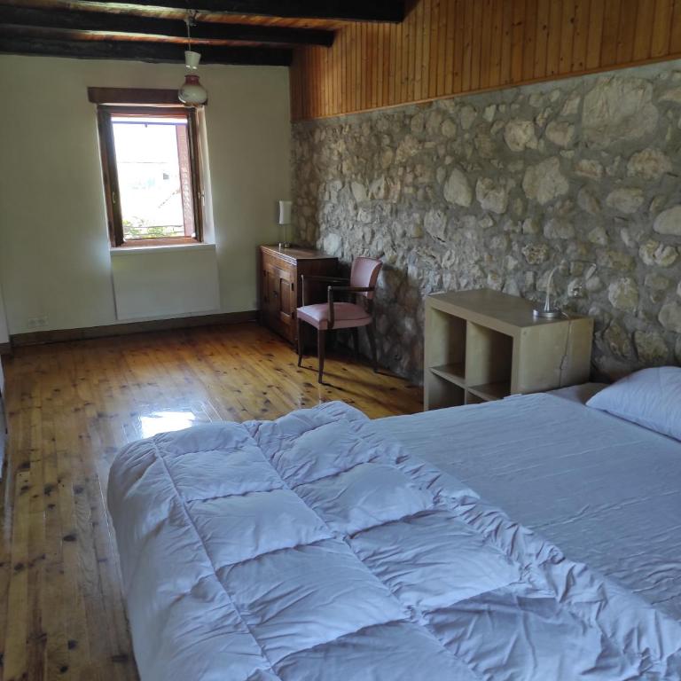 MAISON DE CHARME LAC AIGUEBELETTE - Villa 3 Chambres - 22