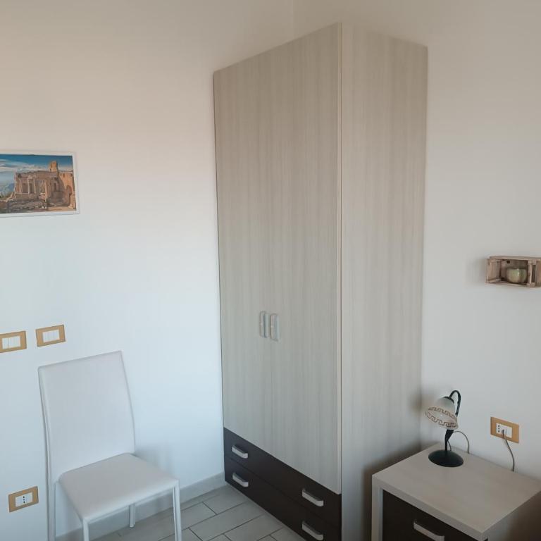 Le Cupole Decò - Camera Matrimoniale Deluxe con Balcone e Vista Città - 8