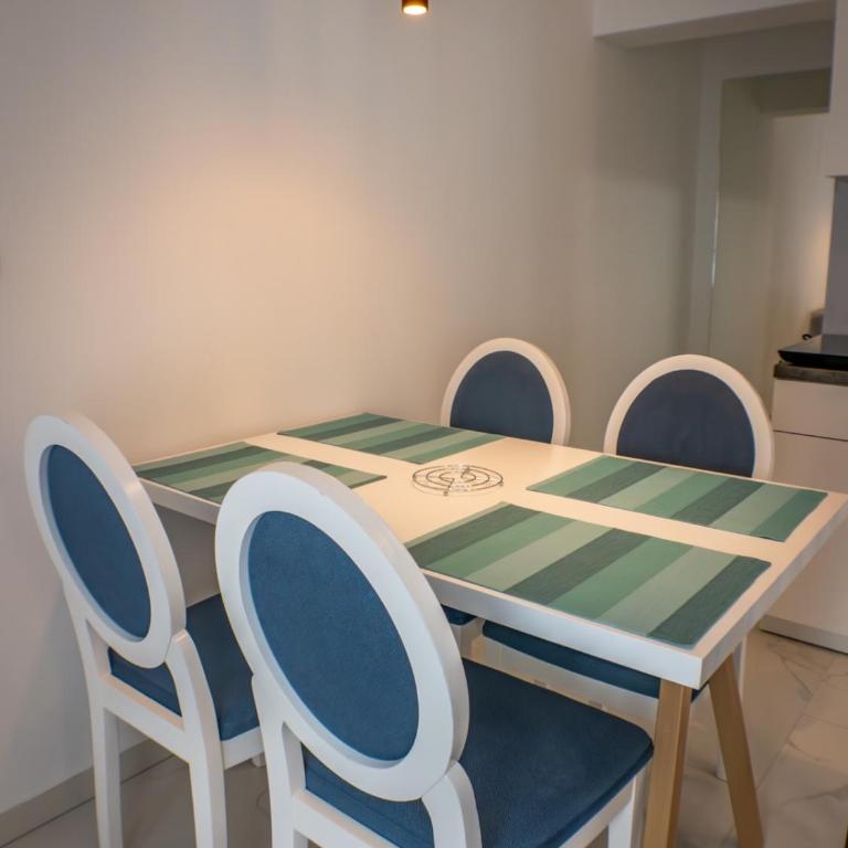 Sunny Corner Apartments - Apartman sa 2 Spavaće Sobe - 16