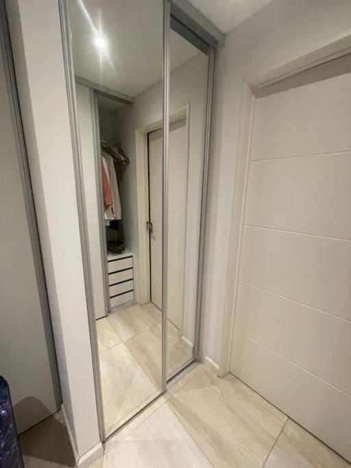 Best Location with Garage - Apartamento de 1 dormitorio - 32