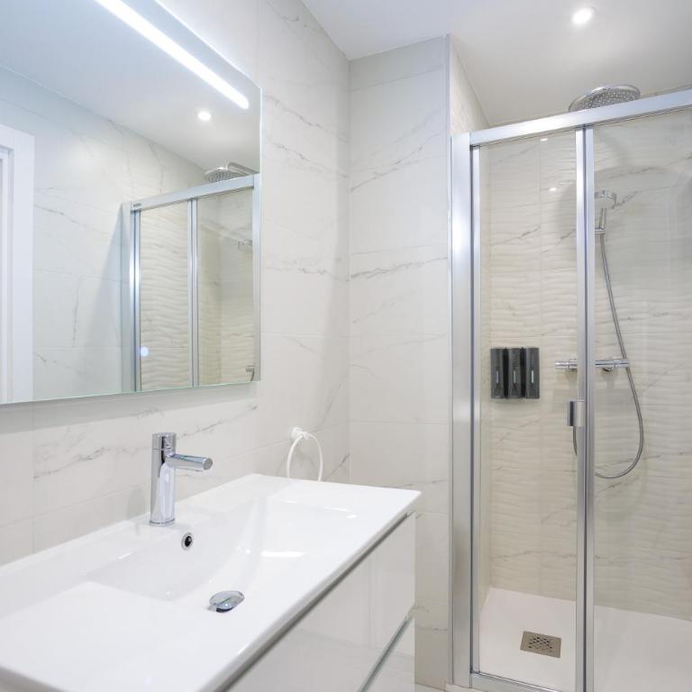 VT Mandoia by Bilbaohost - Three-Bedroom Apartment - 7