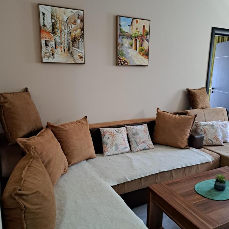 Apartments Kaladjurdjevic - Apartman - Prizemlje - 4