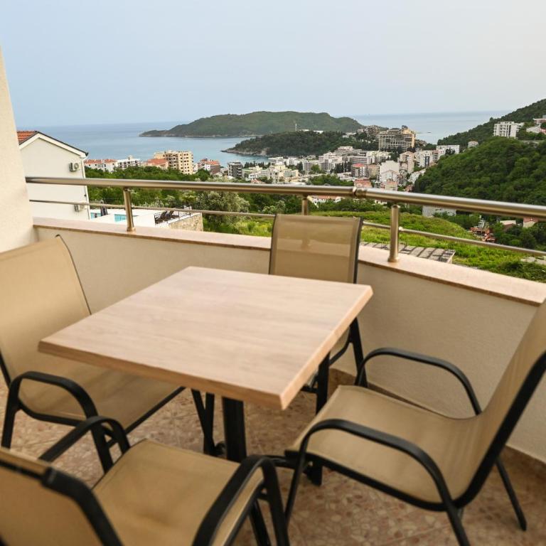 Villa Lux Rajović - Porodični Apartman Tipa "Suite" sa Pogledom na More - 9