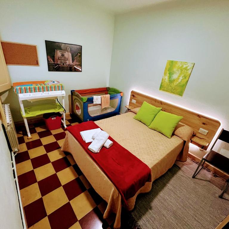 Girona Centro 7pax (3º) Parking* Car,Moto,Bike - Apartamento - 1