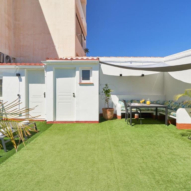 Sun-kissed Getaway - Apartamento de 3 dormitorios con terraza - 2
