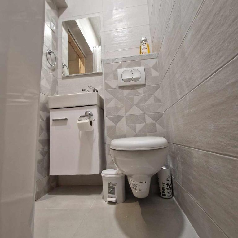 Visit Dreznica - Canyon Retreat - Deluxe Double or Twin Room with Balcony - 15