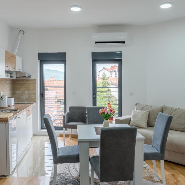 Apartmani Central 11 & Free parking - Apartman sa 1 Spavaćom Sobom - 14