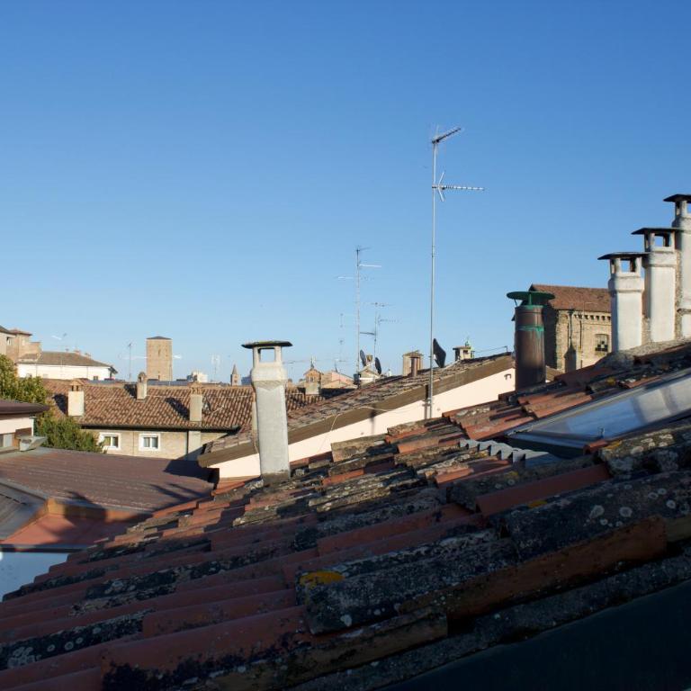 Corte Cavour. Una mansarda nel cuore della città - Two-Bedroom Apartment - 7