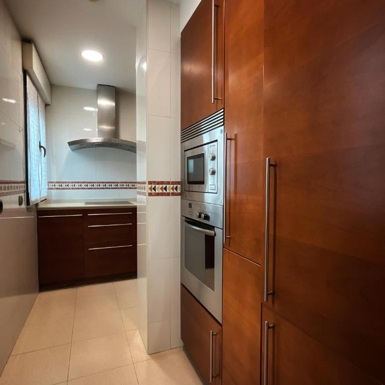 EL ÁTICO DE LA PLAYA Parking gratis - Apartamento de 1 dormitorio - 26
