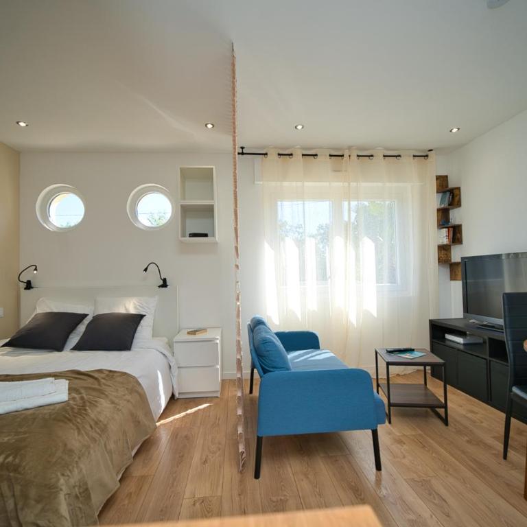 Studio climatisé refait à neuf - Appartement 1 Chambre - 1