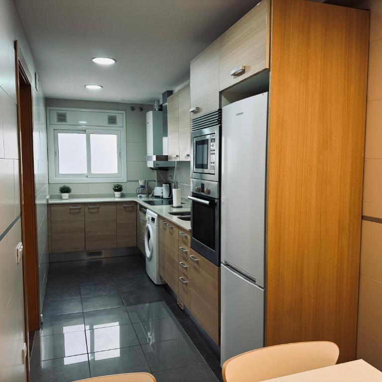 Sweet BCN Sagrada Familia - Three-Bedroom Apartment - 29