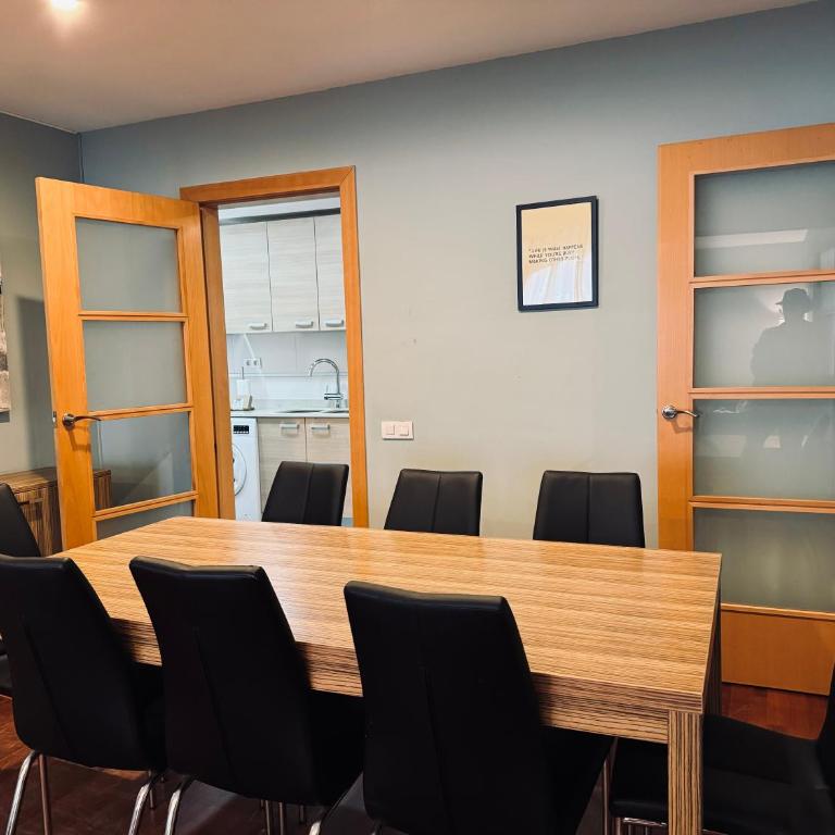 Sweet BCN Sagrada Familia - Three-Bedroom Apartment - 27