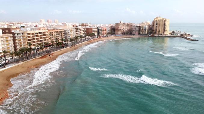 Torrevieja Fantastico apto para familas numerosas Ada Purisima full equipado cerca a la playa del cura - Three-Bedroom Apartment - 1